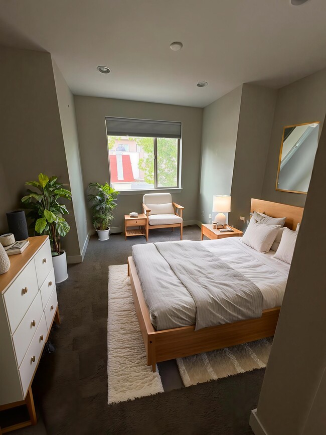 2nd Floor Bedroom - 2120 Decatur St