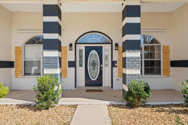 Photo - 2440 Sunrise Dr