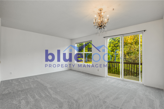 Photo - 7615 NE Chesapeake St