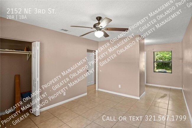 Photo - 2152 NE 3rd St