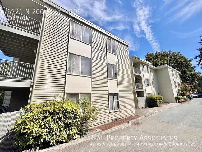 Building Photo - 1121 N 200th St Unit 305