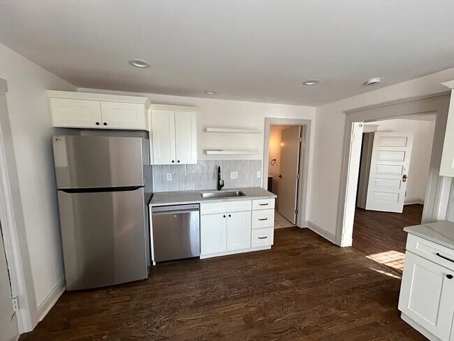 Photo - 524 Holmes St