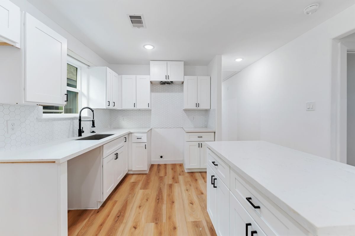 Photo - 9328 Firnat St Unit B