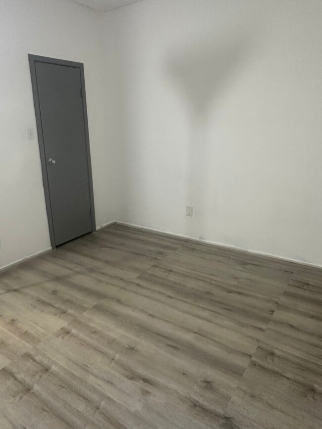 Bedroom - 10051 Westpark Dr Unit #263