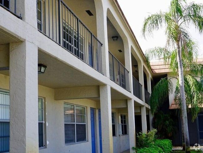 Building Photo - 690 Kingsbridge St Unit 12 Rental