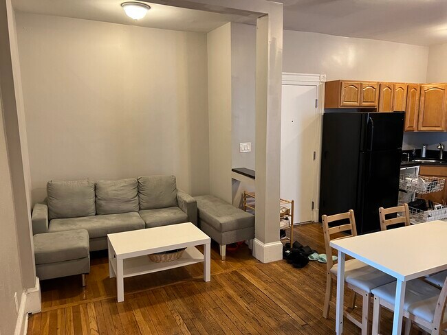 Photo - 1066 Commonwealth Ave