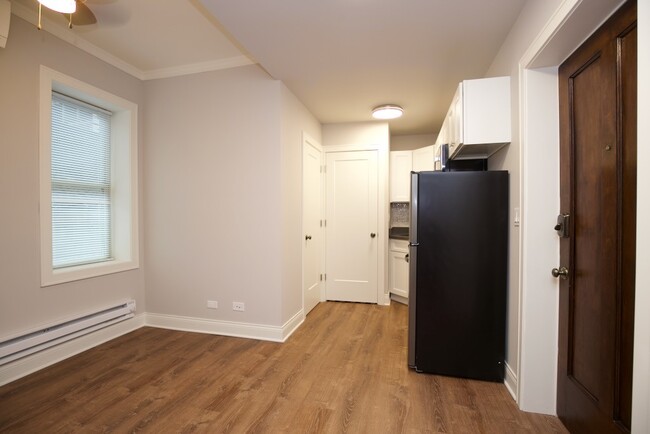 Photo - 640 W Wrightwood Ave Unit 511