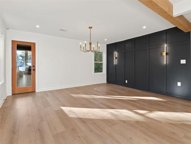 Photo - 3452 Beech Dr