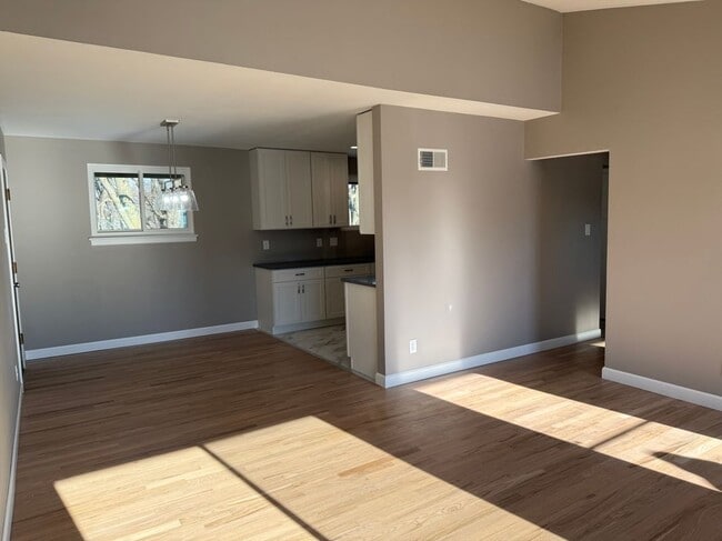 Photo - 10607 Thayer Ct