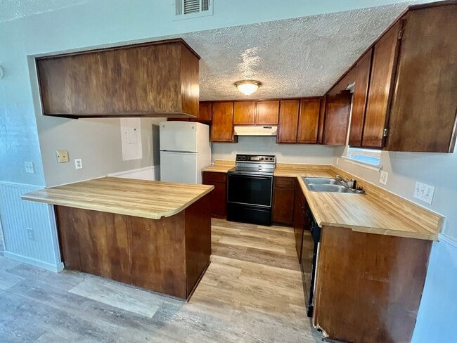 Photo - Cute 2-bedroom 1.5 bath townhome completely updated and only minutes from TAFB