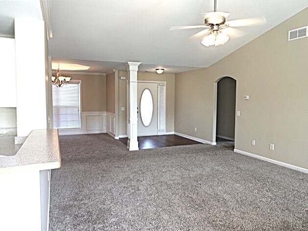 Photo - 521 San Dra Way