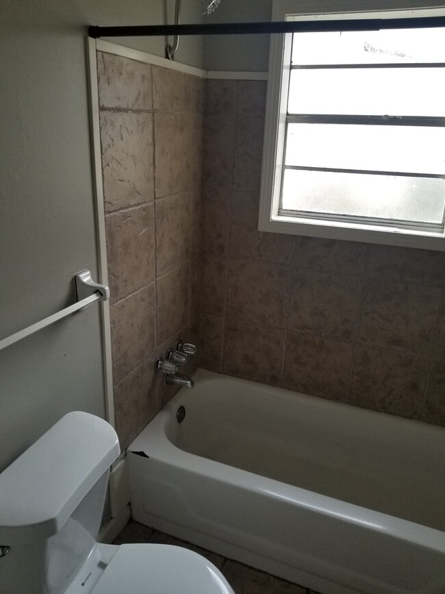 Photo - 2859-61 Baskin st. Memphis, Tn. 38127