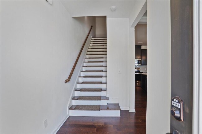 Photo - 7725 Rutgers Cir