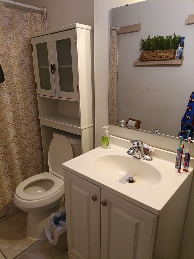 Photo - 620 Bates Ave Unit 620 Bates,  2