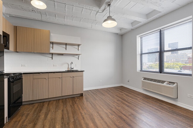 Photo - 5722 N Winthrop Ave Unidad 408