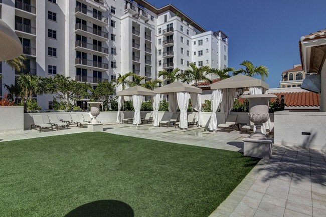 Sofia Coral Gables apartments — community photo