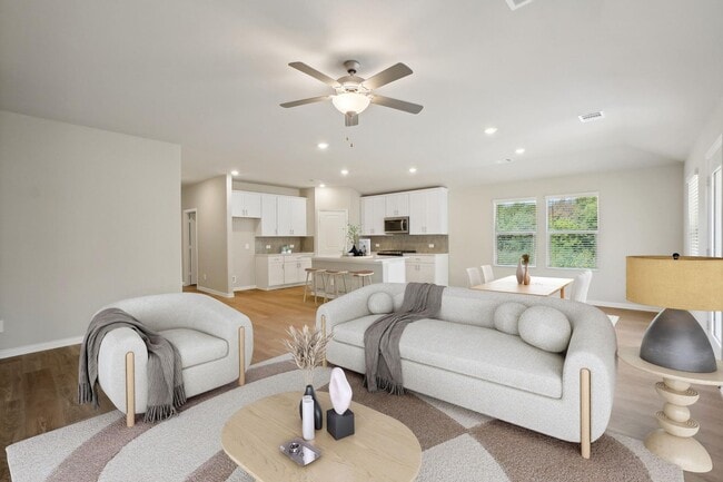 Photo - 2204 Dunbar Dr
