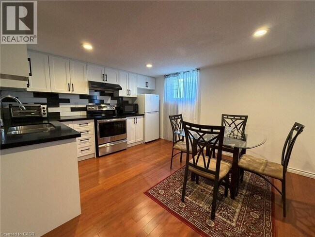 Photo - 84 Juniper Dr