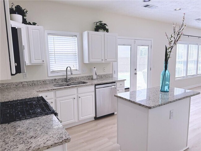 Photo - 3361 Shallowford Green Dr