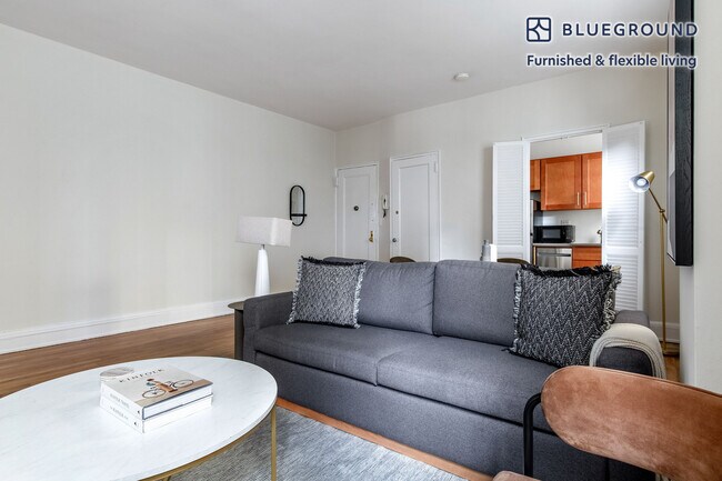 Photo - 952 5th Ave Unit FL5-ID1303