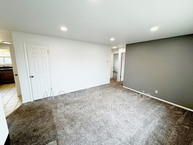 Photo - 4995 Picturesque Cir Unidad Apt 4