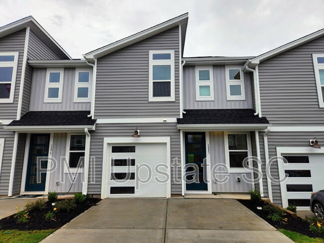 Building Photo - 1283 Westgate Vlg Dr Rental