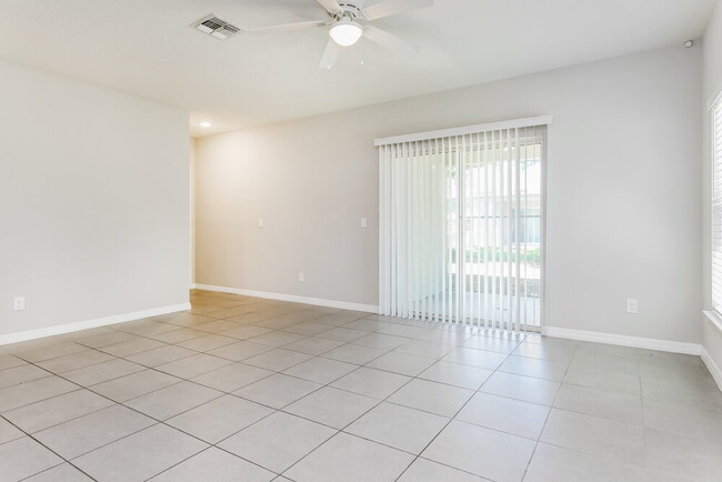 Photo - 1387 Burnley Ct