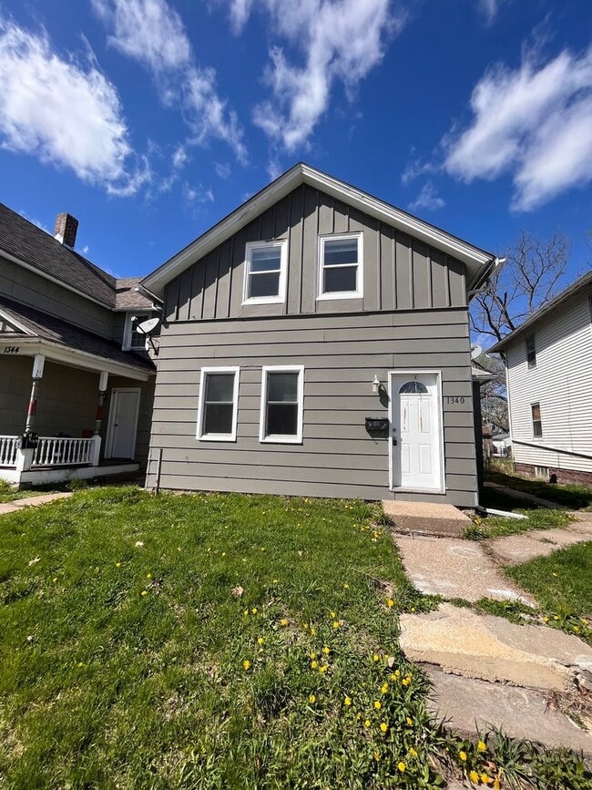 3 Bedroom 1 Bath House in Davenport! - 3 Bedroom 1 Bath House in Davenport!
