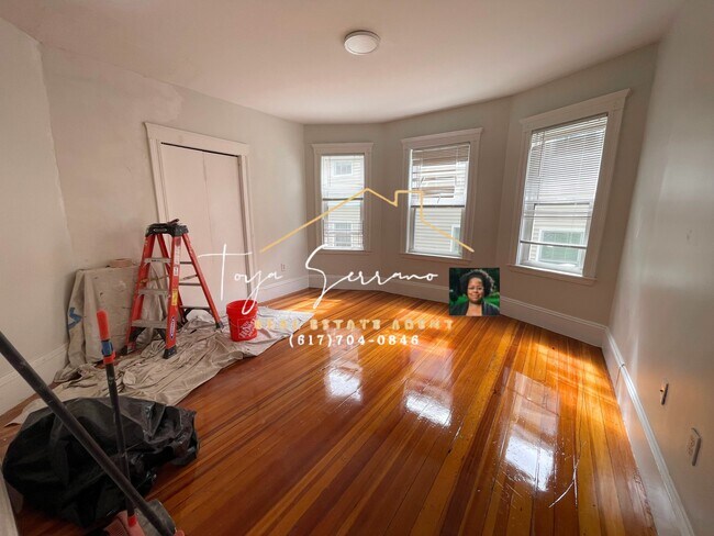 Photo - 37 Ridgewood St Unit 37 Ridgewood St