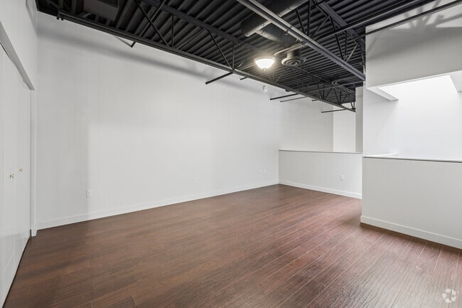 2BR, 2BA - 2,300SF - Second Bedroom