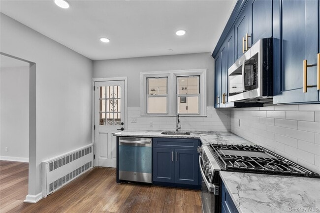 Photo - 840 E Broadway Unidad upper