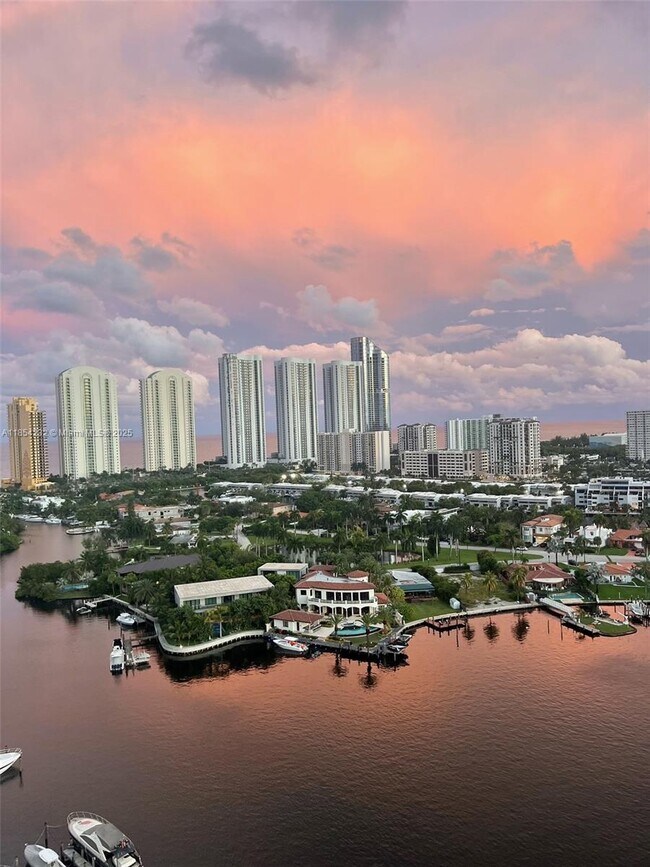 Photo - 400 Sunny Isles Blvd Unidad 2007