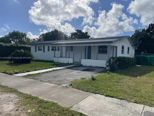Building Photo - 15602 SW 297th St Rental