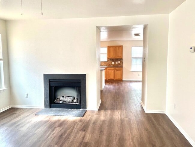 Photo - 13622 Merseyside Dr