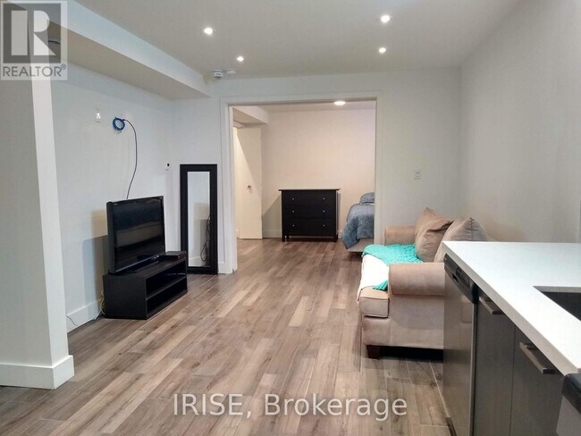 Photo - 11 Donmore Ave