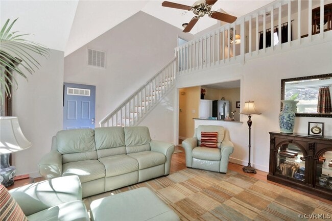 Photo - 3 bed 2 bath Cape Cod in Great Neighborhood!