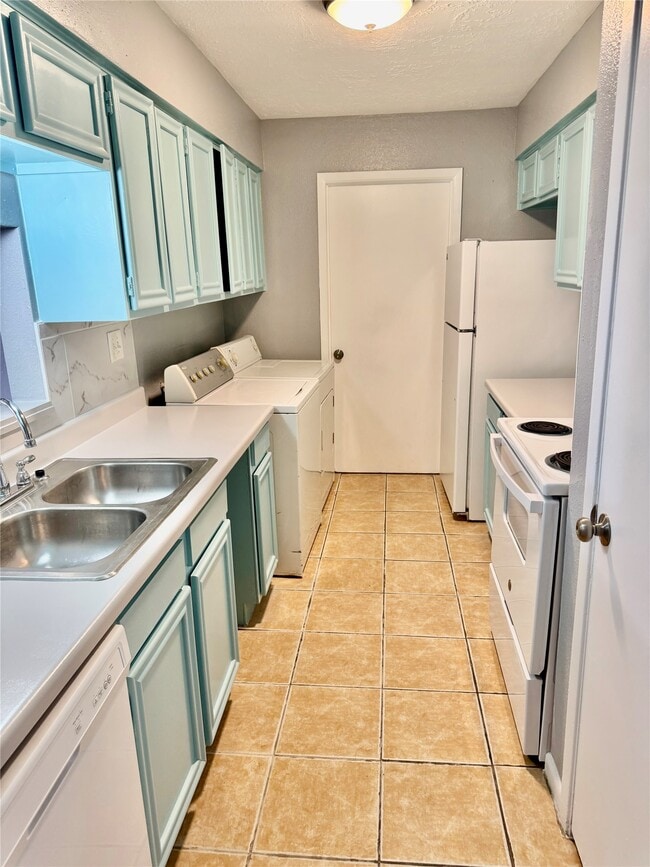 Photo - 12722 Bexley Dr Unidad 2722