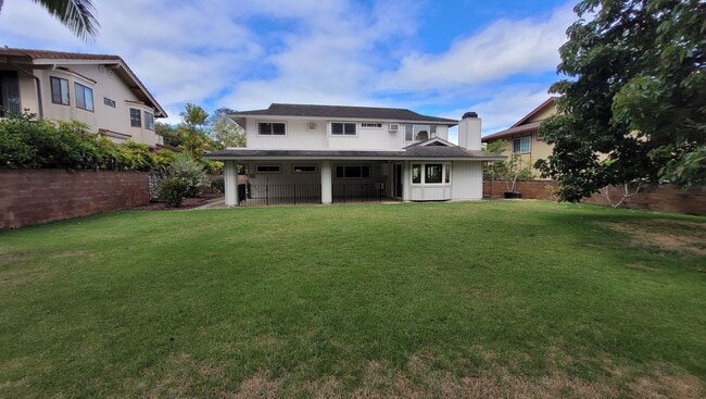 Photo - Spacious 5 Bedroom 3 Bath Duplex House w/ 2 car Garage and Gated Driveway in Mililani
