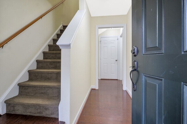 Front entrance - 5357 Discovery Park Blvd