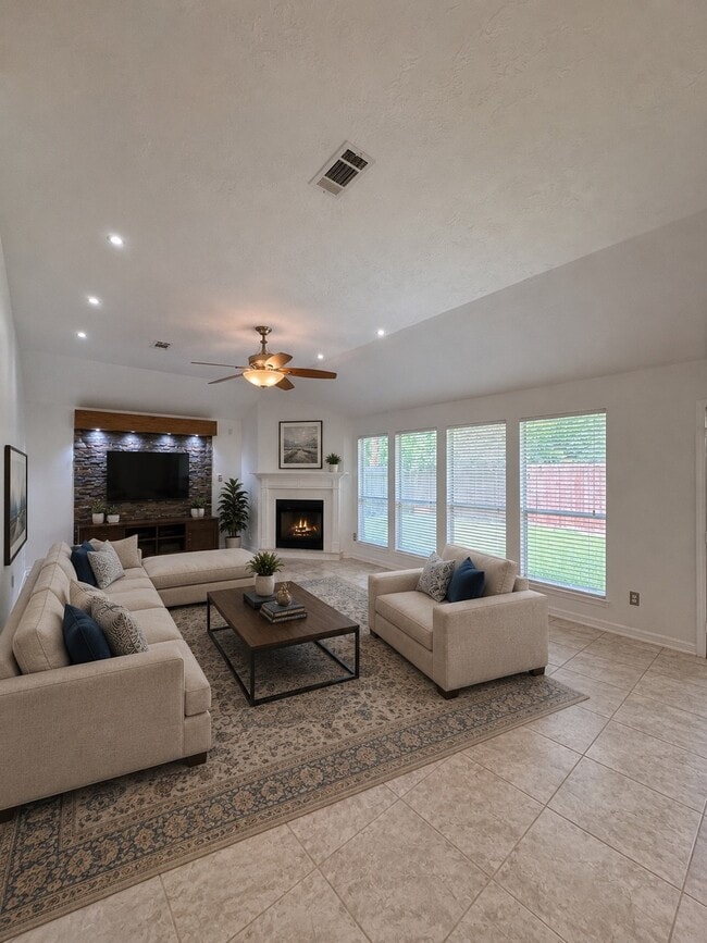 Photo - 3210 Woodcreek Glen Ln