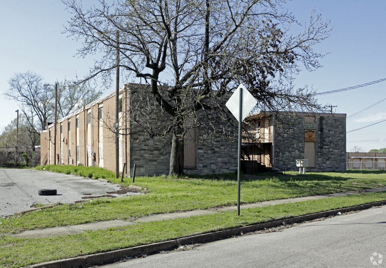 Stone Manor Apartments - Stone Manor Apartments