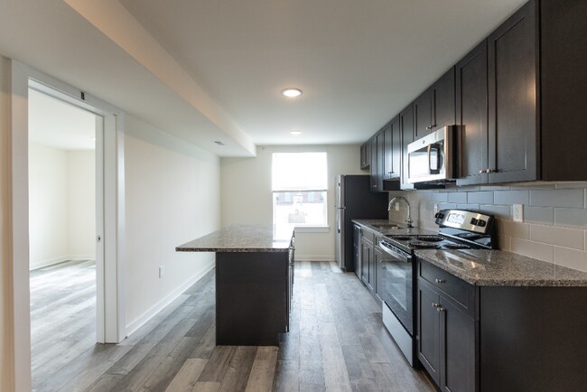Building Photo - 3209 Spring Garden St Unit Floor Plan 2 Rental