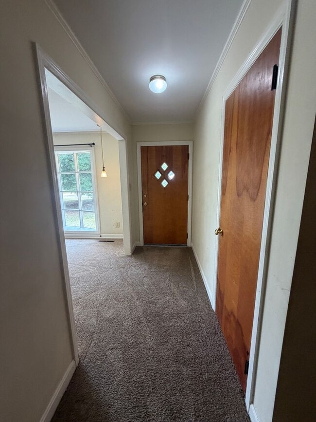 Photo - 215 Lesesne Dr