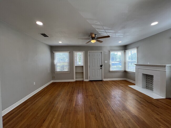 Photo - 2322 26th St