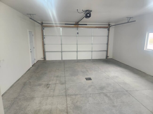 Photo - 5202 Davies Dr
