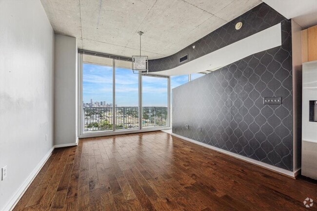 Building Photo - 5925 Almeda Rd Unit 12015 Rental