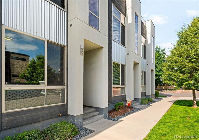 Building Photo - 1032 W 37th Ave Rental