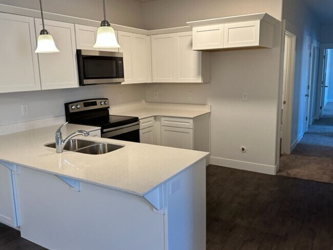 Photo - Gorgeous Condo! Unit F202
