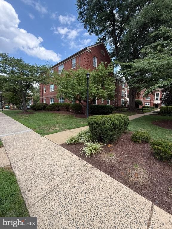 Building Photo - 2111 N Scott St Unit 62