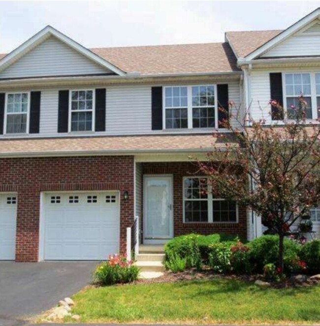 Welcome Home! - 1218 Green Dr Unit Condo
